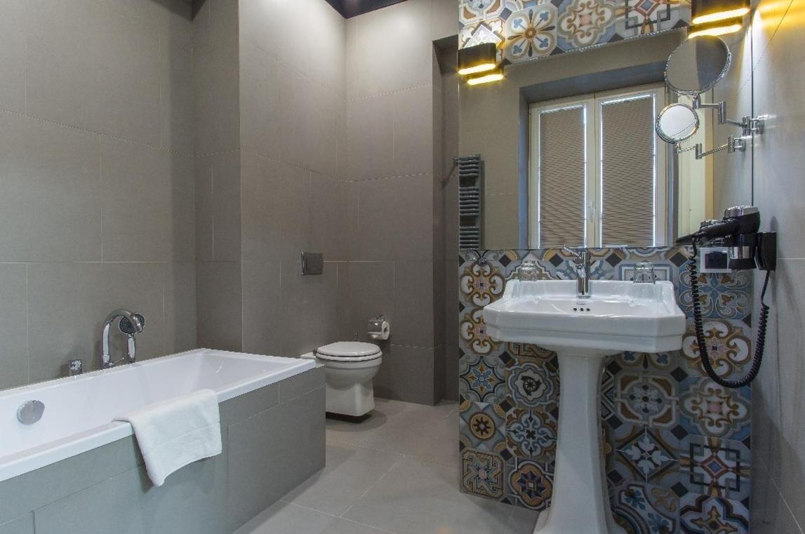 Hotel Nihil Novi Radom Ngoại thất bức ảnh