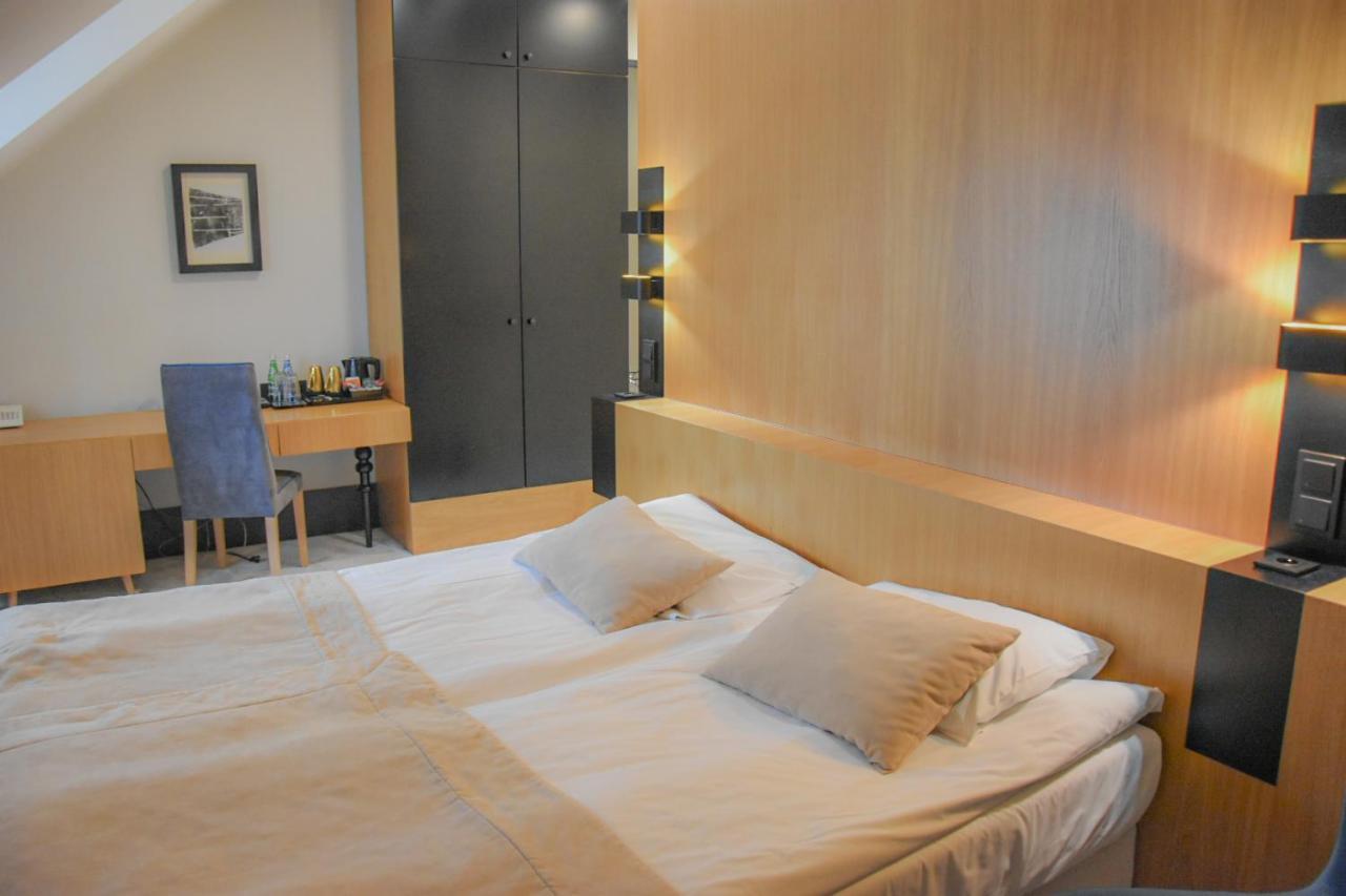 Hotel Nihil Novi Radom Ngoại thất bức ảnh